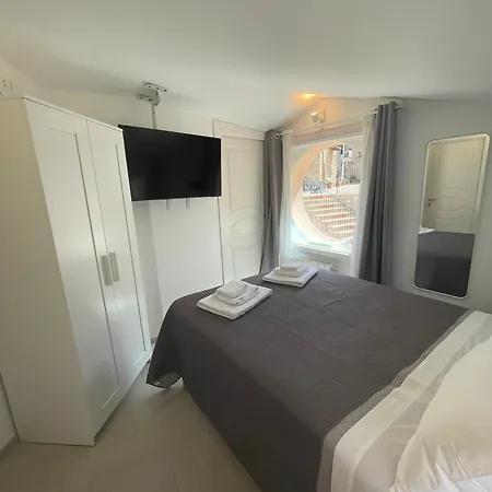 Apartament & Pollina